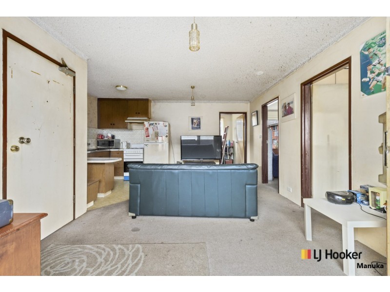 17/52-54 Trinculo Place, Queanbeyan NSW 2620