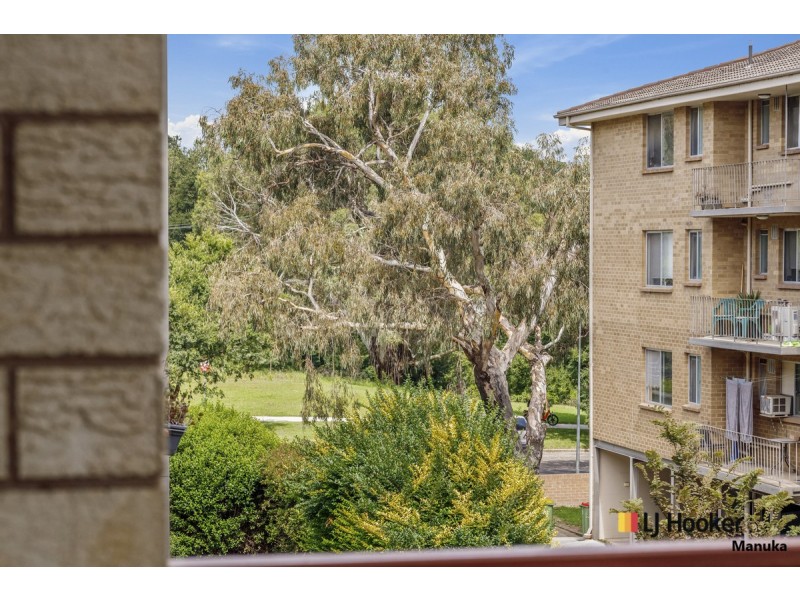 17/52-54 Trinculo Place, Queanbeyan NSW 2620