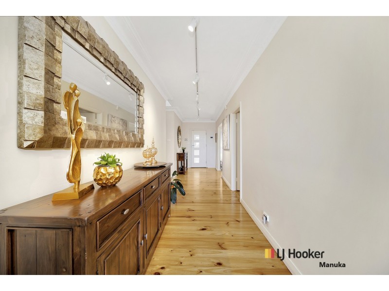 39 Dalrymple Street, Narrabundah ACT 2604