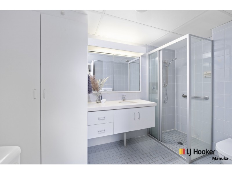 208/10 Currie Crescent, Griffith ACT 2603