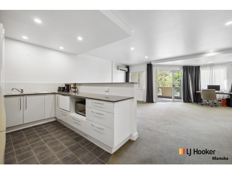 78/8 Dominion Circuit, Forrest ACT 2603