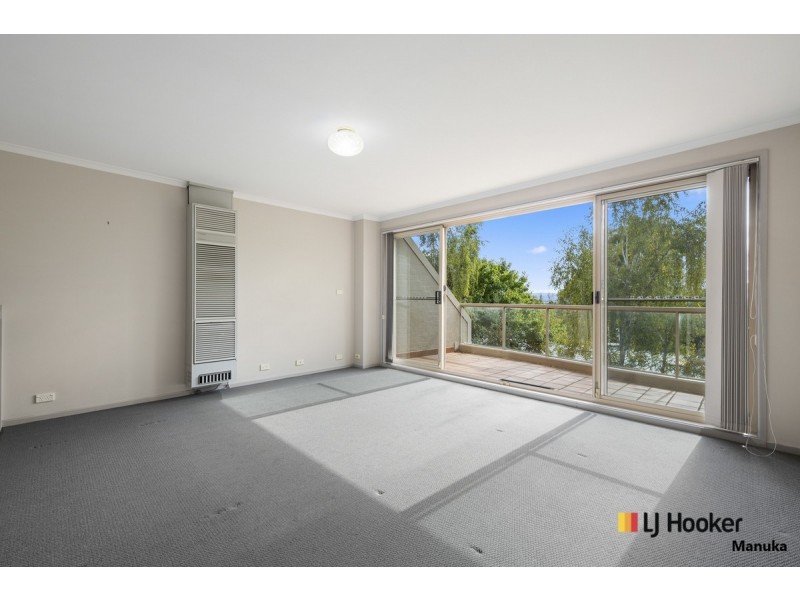 18/49 Leahy Close, Narrabundah ACT 2604