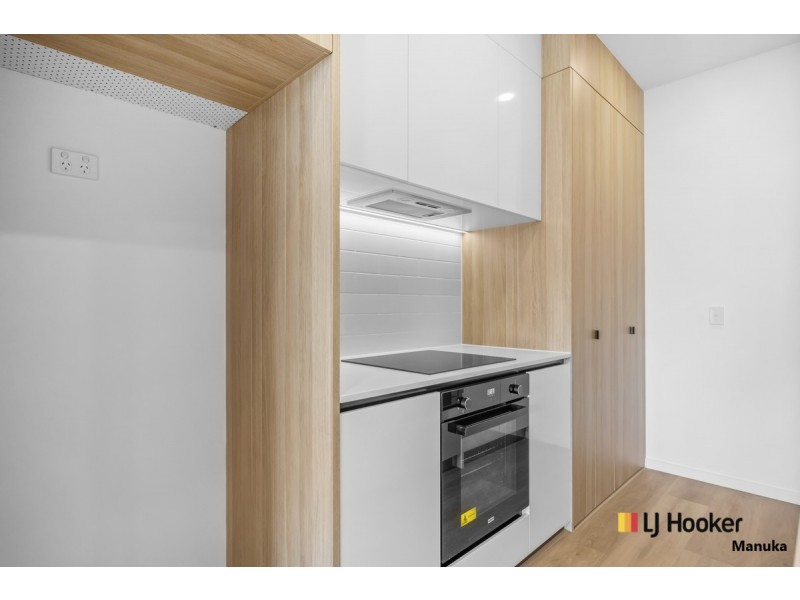 45/17 Captain Cook Crescent, Griffith ACT 2603