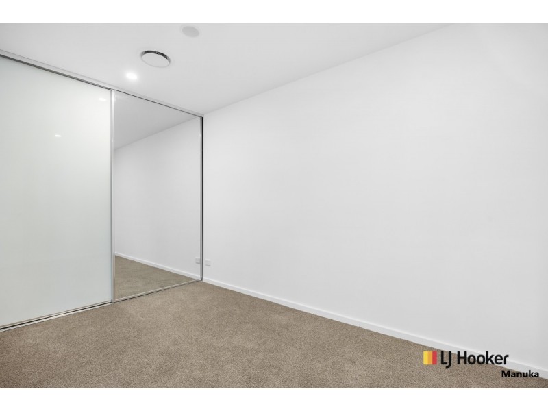 45/17 Captain Cook Crescent, Griffith ACT 2603