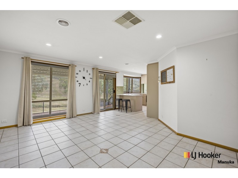 52 Kangaroo Close, Nicholls ACT 2913