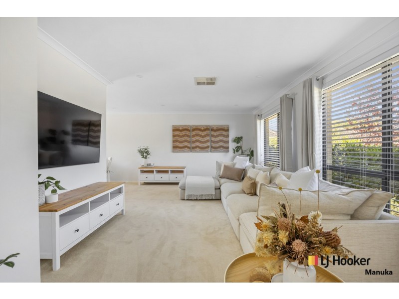 5 Sands Place, Holt ACT 2615
