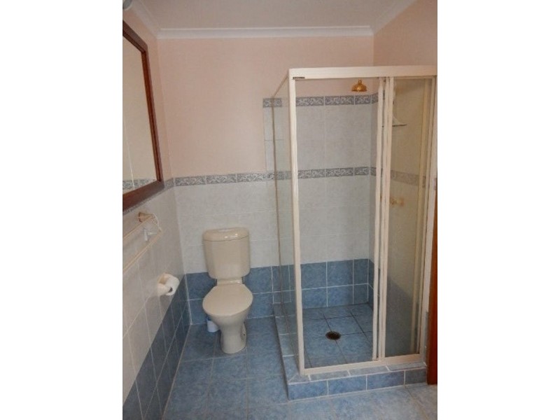 17 tungun Street, Narrabundah ACT 2604