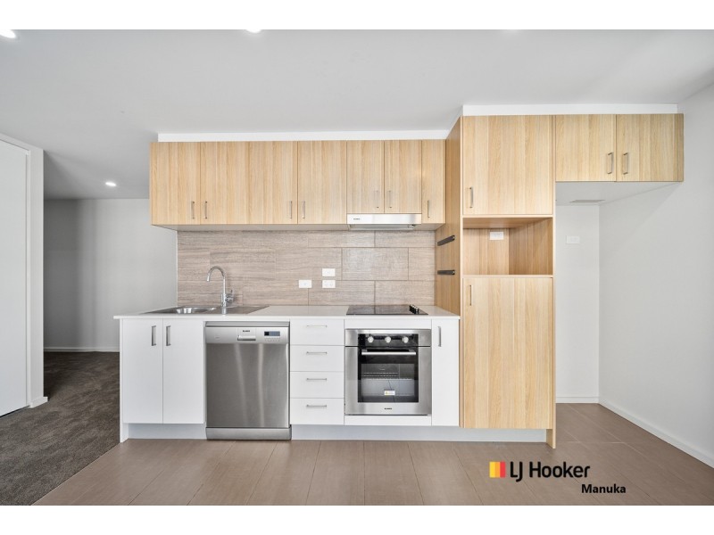 212/325 Anketell Street, Greenway ACT 2900
