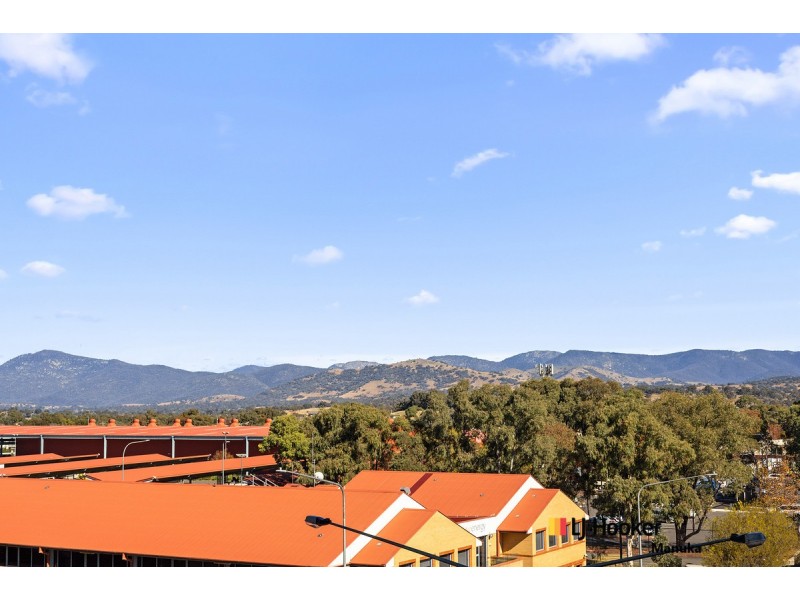 212/325 Anketell Street, Greenway ACT 2900