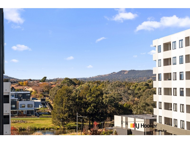 212/325 Anketell Street, Greenway ACT 2900