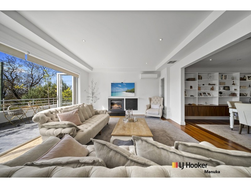 42 Caley Crescent, Narrabundah ACT 2604