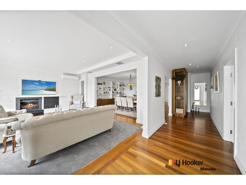 42 Caley Crescent, Narrabundah ACT 2604