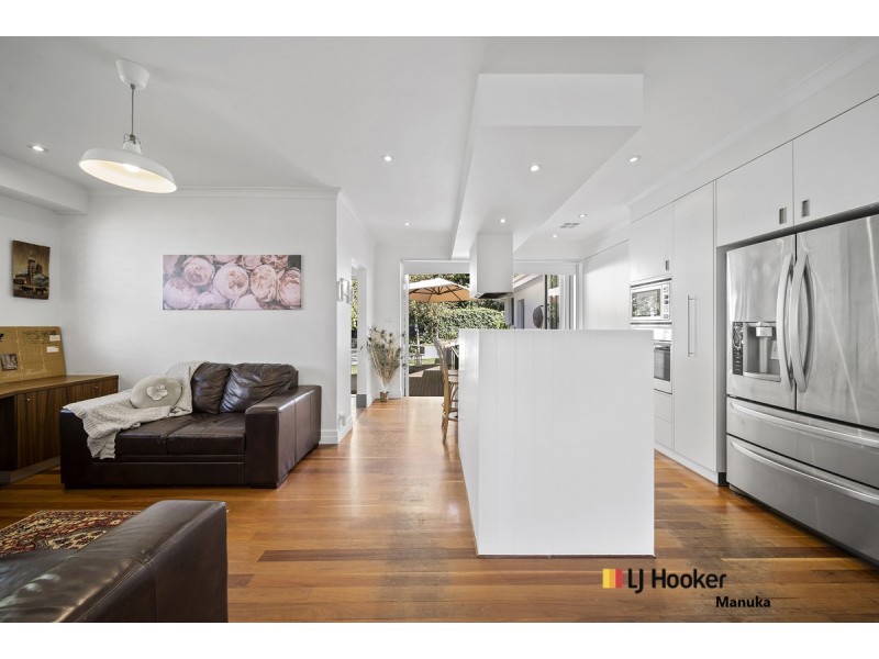 42 Caley Crescent, Narrabundah ACT 2604
