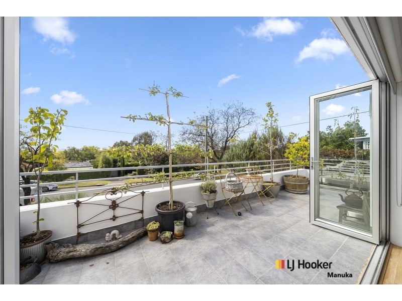 42 Caley Crescent, Narrabundah ACT 2604