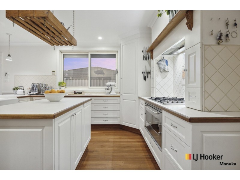 16 Greenvale Street, Fisher ACT 2611
