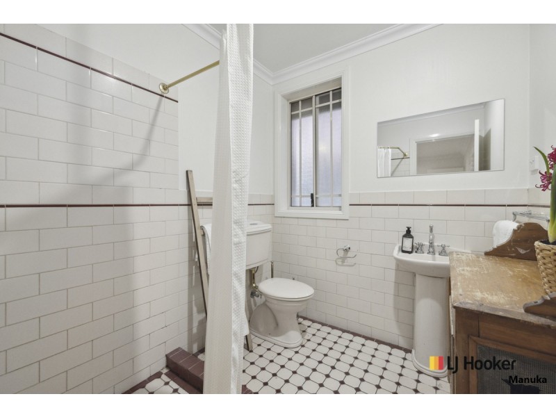 16 Greenvale Street, Fisher ACT 2611
