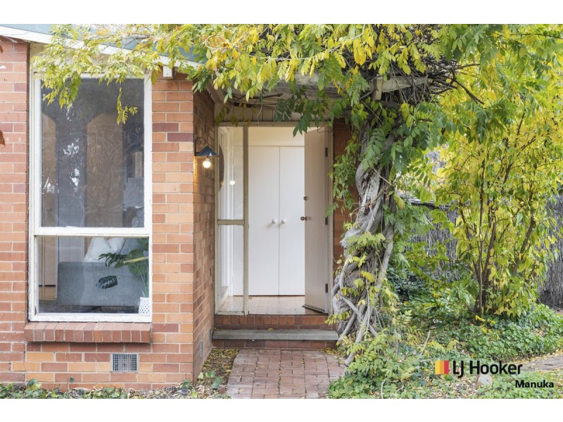27 Quiros Street, Red Hill ACT 2603