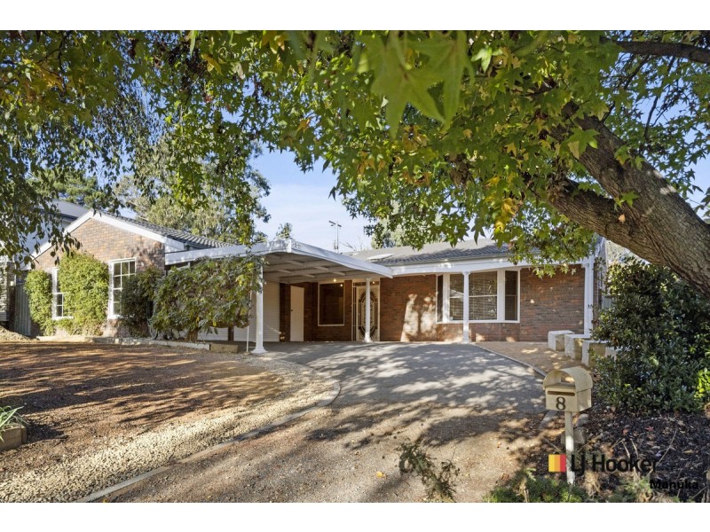 8 Shipard Place, Kambah ACT 2902