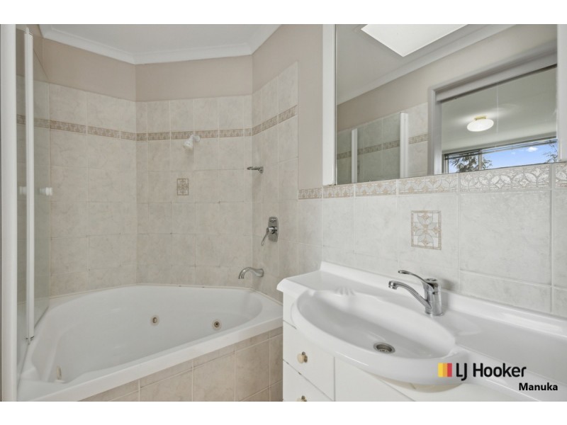 18/49 Leahy Close, Narrabundah ACT 2604