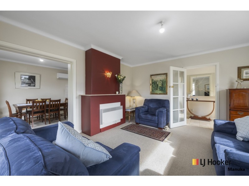2 Caley Crescent, Narrabundah ACT 2604