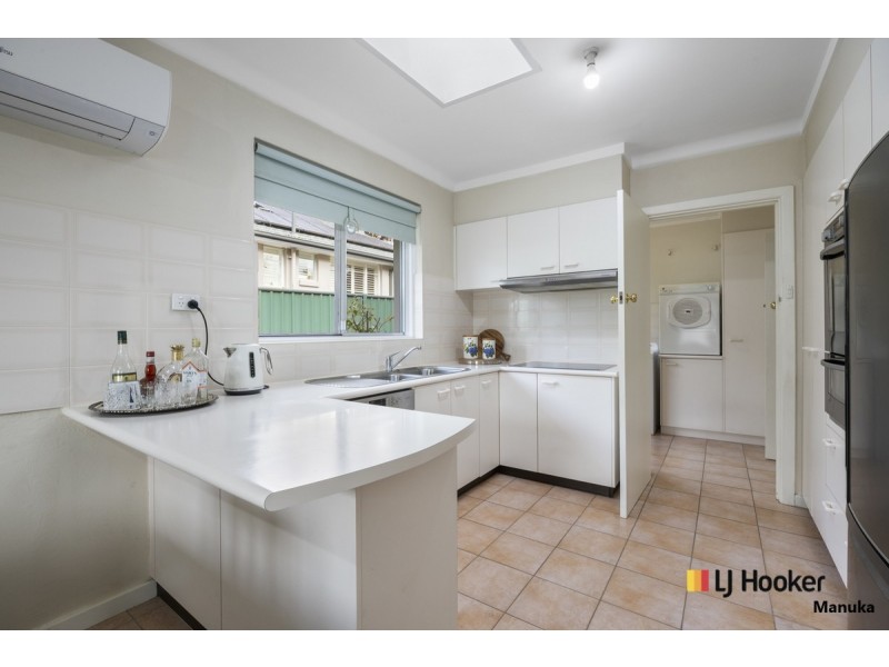 2 Caley Crescent, Narrabundah ACT 2604