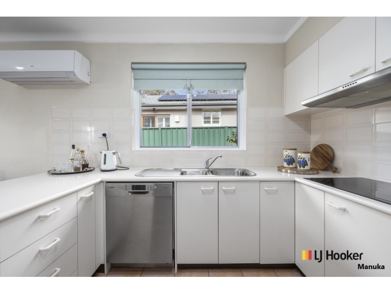 2 Caley Crescent, Narrabundah ACT 2604