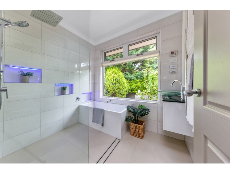 30 Carolyn Jackson Drive, Jerrabomberra NSW 2619