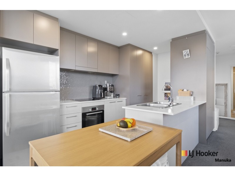 318/7 Irving Street, Phillip ACT 2606