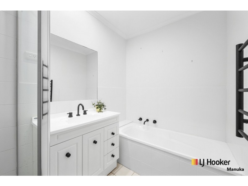 6/8 Patton Place, Banks ACT 2906