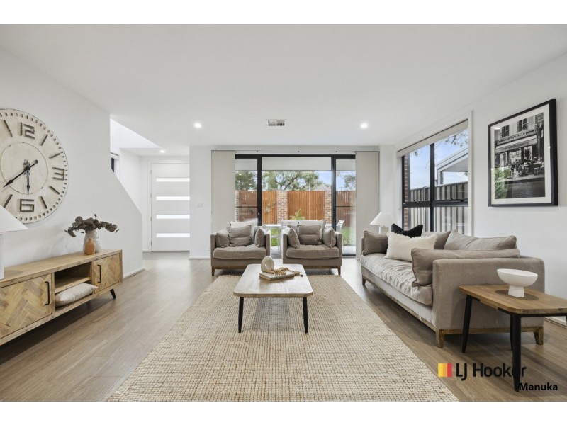 166 Burrinjuck Crescent, Duffy ACT 2611