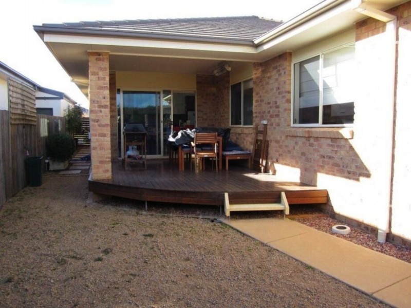 42 Mary Kitson Street, Watson ACT 2602