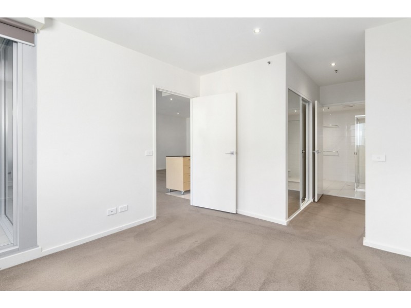 32/2 Edinburgh Avenue, City ACT 2601