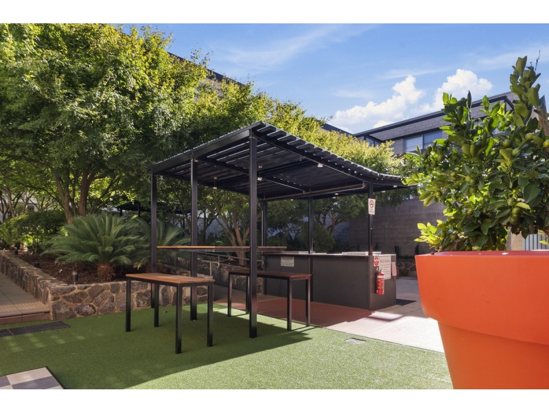 32/2 Edinburgh Avenue, City ACT 2601