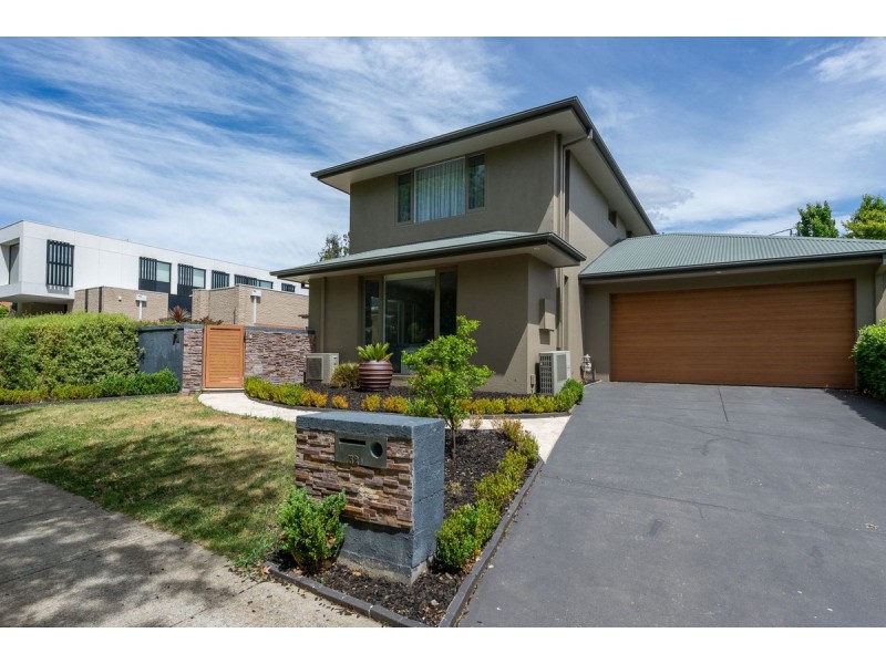 52 Schlich Street, Yarralumla ACT 2600