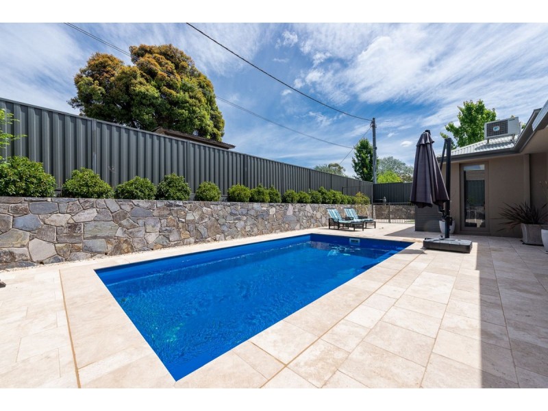 52 Schlich Street, Yarralumla ACT 2600