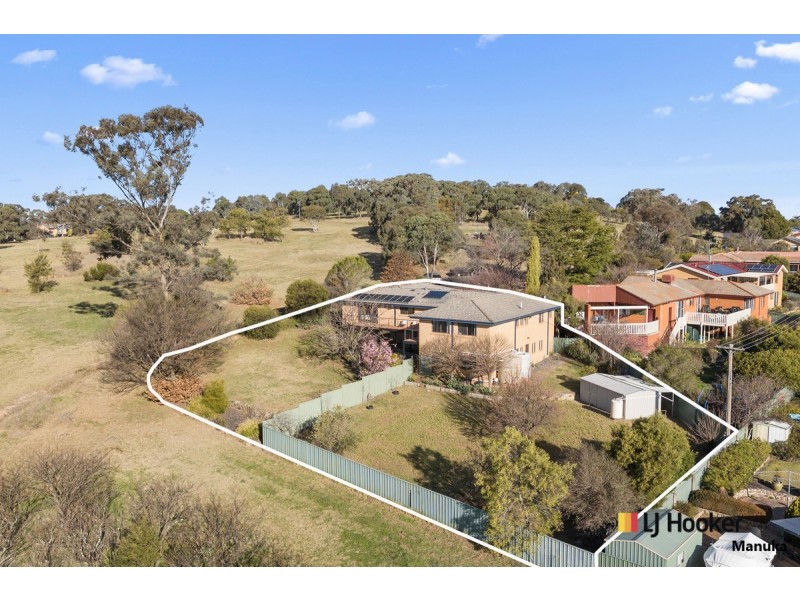 9 Barrett Street, Macgregor ACT 2615
