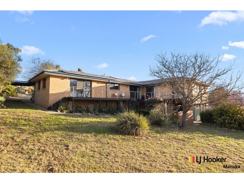 9 Barrett Street, Macgregor ACT 2615