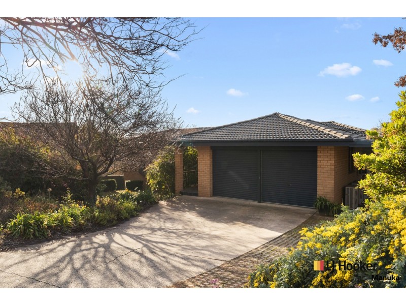 9 Barrett Street, Macgregor ACT 2615