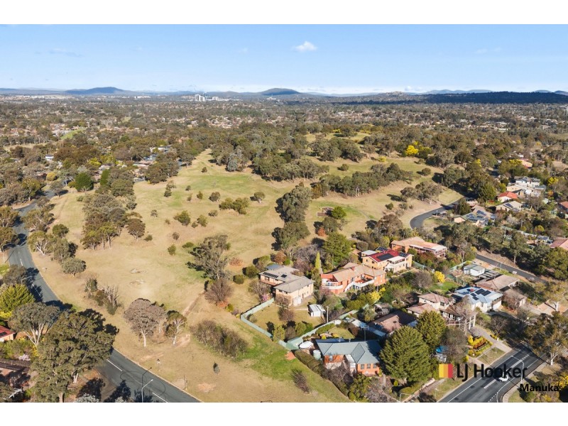 9 Barrett Street, Macgregor ACT 2615