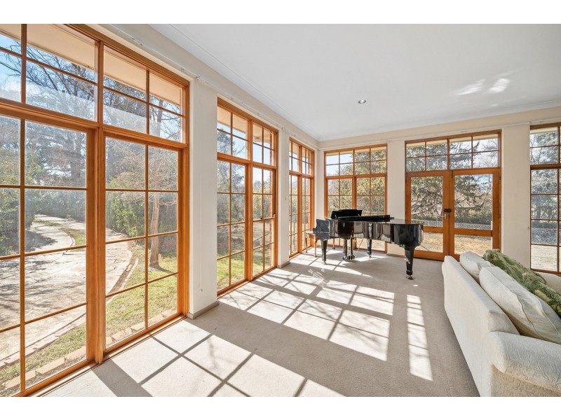 2 Tennyson Crescent, Forrest ACT 2603