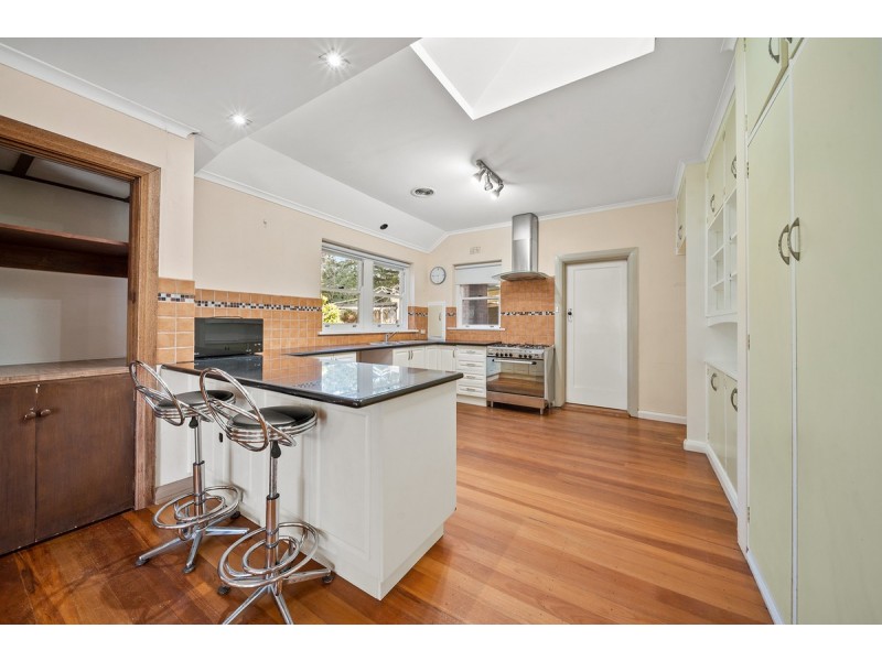 2 Tennyson Crescent, Forrest ACT 2603