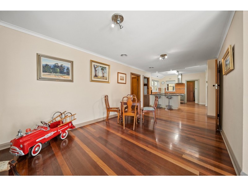 2 Tennyson Crescent, Forrest ACT 2603