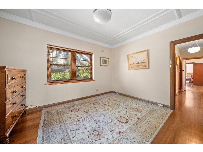 2 Tennyson Crescent, Forrest ACT 2603