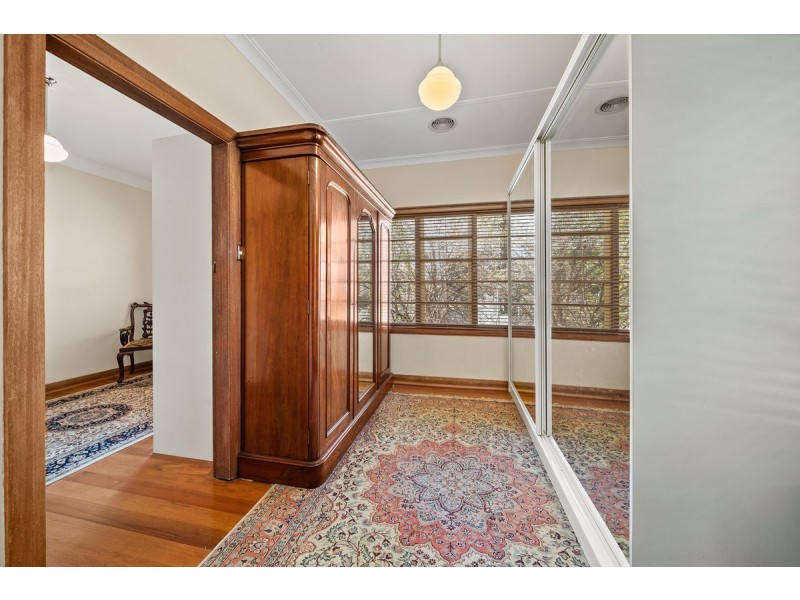 2 Tennyson Crescent, Forrest ACT 2603