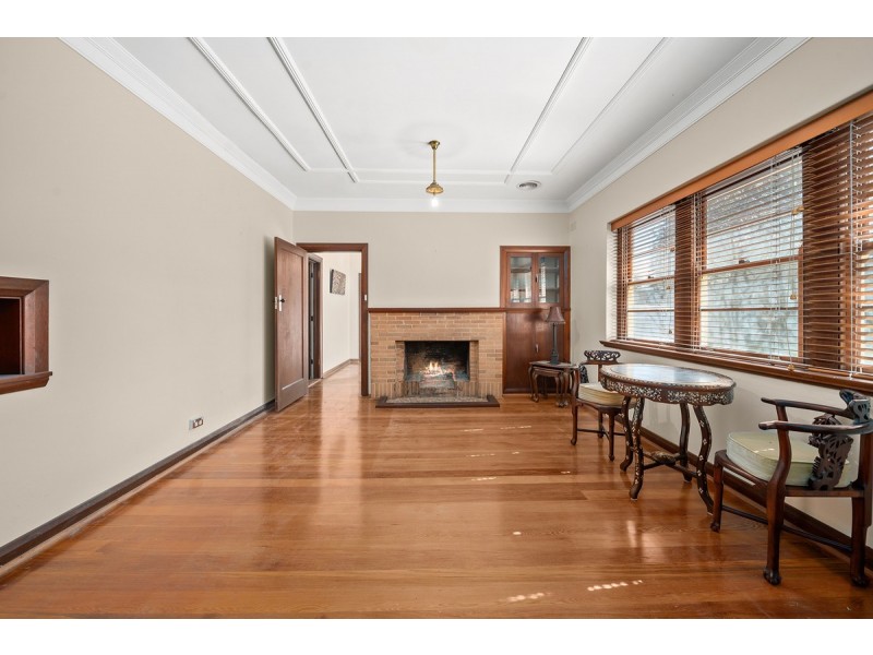 2 Tennyson Crescent, Forrest ACT 2603