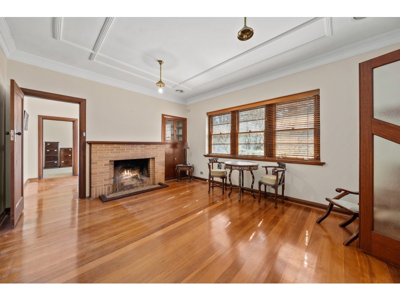 2 Tennyson Crescent, Forrest ACT 2603