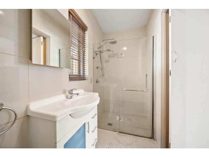 2 Tennyson Crescent, Forrest ACT 2603