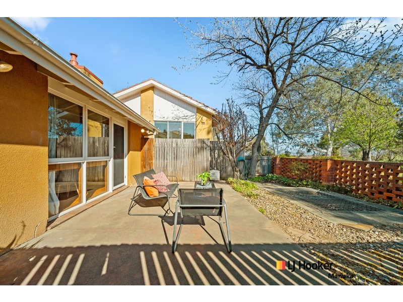 61 Stonehaven Crescent, Deakin ACT 2600