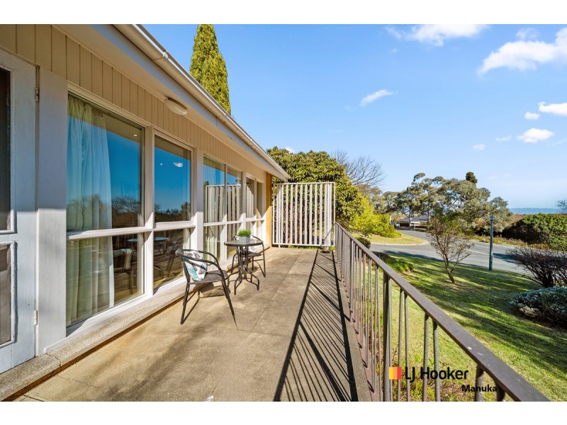 61 Stonehaven Crescent, Deakin ACT 2600