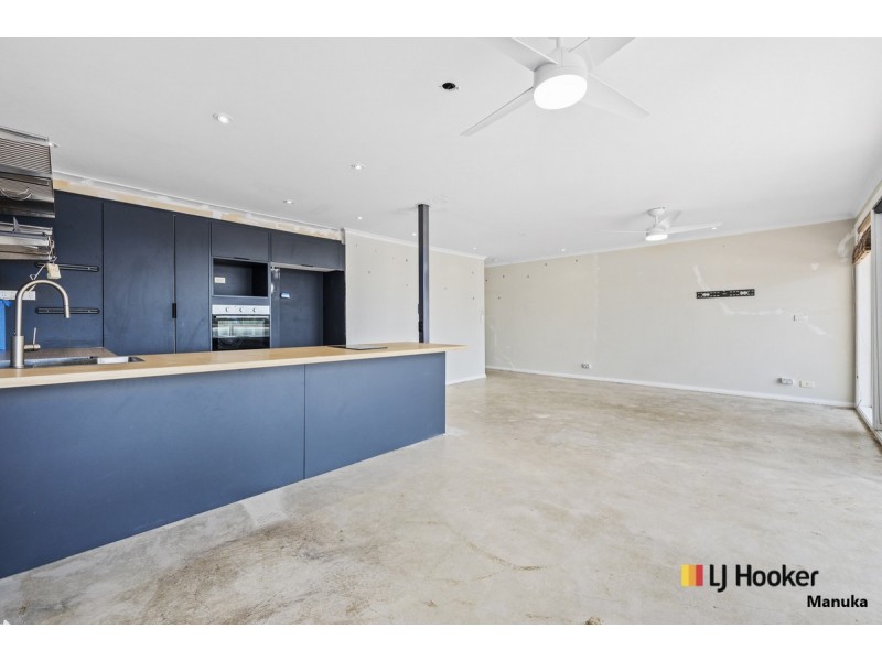 28/51 Leahy Close, Narrabundah ACT 2604